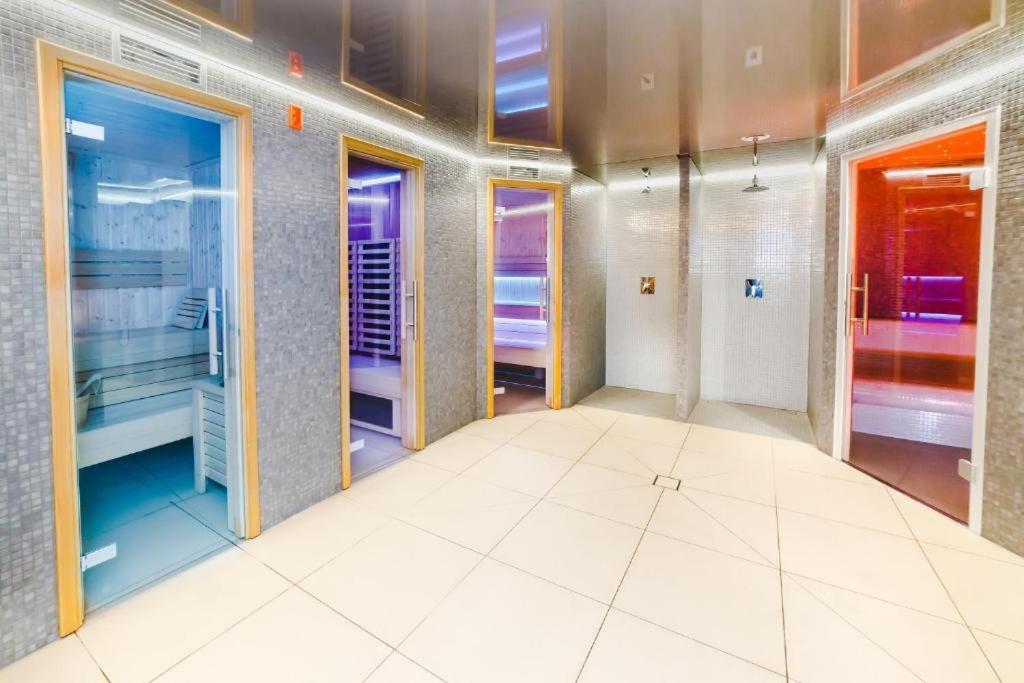 Hotel Weneda Ополе Екстер'єр фото